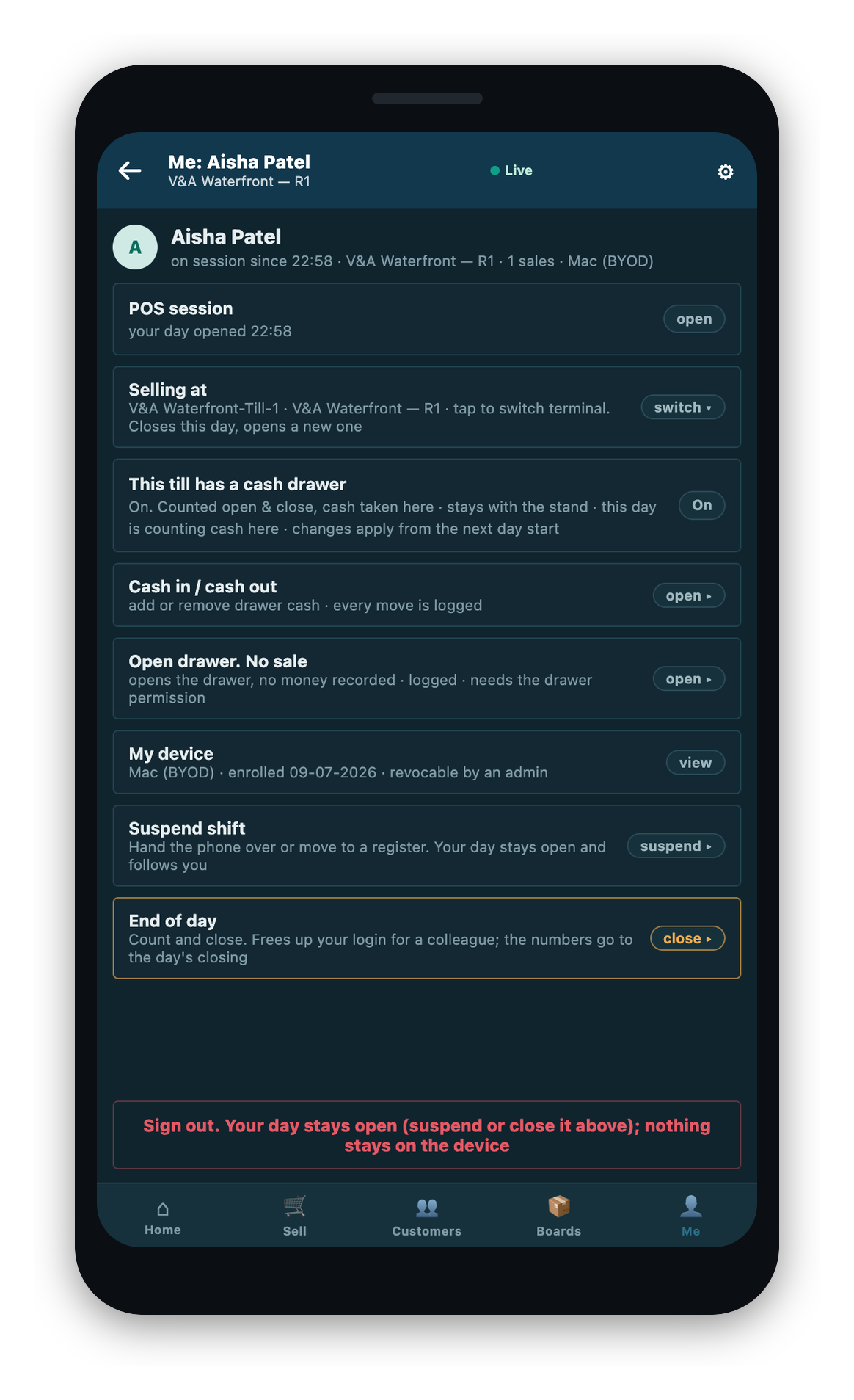 The Me tab on a drawered till, with the cash controls: cash in, cash out, and open the drawer.